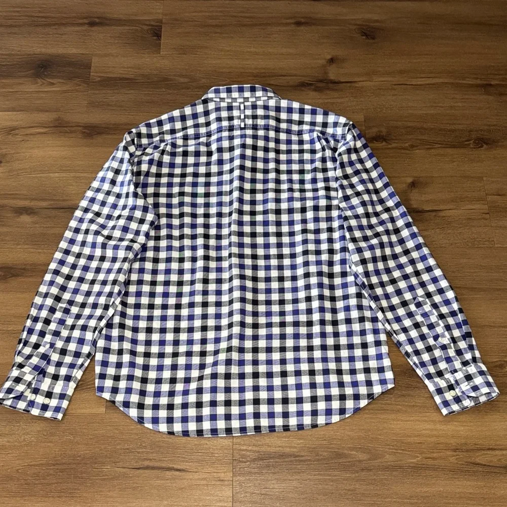 Men's Banana Republic Luxe Flannel Camden Fit Plaid Shirt. Size L